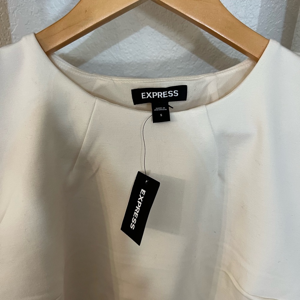 Express White Top - Picture 2 of 4